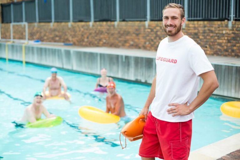 Resort Lifeguard Jobs Pool Attendants Go Lifeguarding